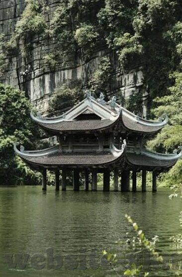 亚洲av麻豆综合久久精品-掀起幕帘，探寻亚洲av麻豆的多样魅力